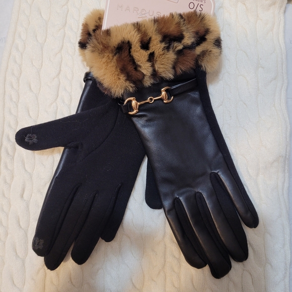 Marcus Adler Black Gloves with Leopard Print Cuff. Gold Tone Accent. O/S. - Picture 10 of 14